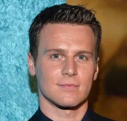 All About Jonathan Groff: Height, Weight, Bio, and More